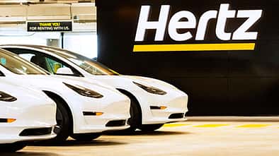 Hertz kauft 100.000 Tesla