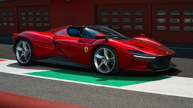 11/2021, Ferrari Icona
