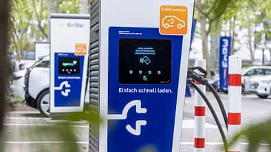 Ladefibel, E-Auto laden, ams0222