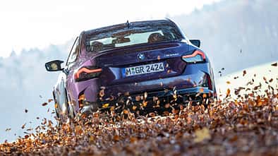 BMW M240i x Drive