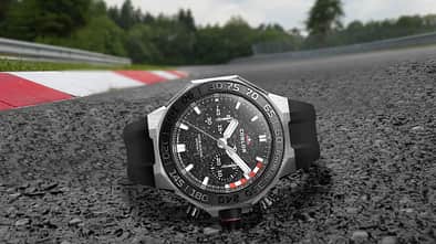 Coblor Asphalt-Uhr