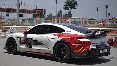 DMC Porsche Taycan GT3