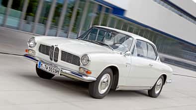 1971 70er jahre,2013,ausbrennen totalschaden schaden,autobrand fahrzeugbrand,auto pkw wagen sportwagen luxuswagen,brennen feuer flammen löschen,britisch,luxusauto oldtimer,verkehr strassenverkehr,wrack autowrack BMW 6 Series Historic Vehicles