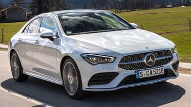 Mercedes Benz CLA 220, Front