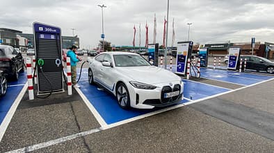 12/2022_Ladeparktest ams MO/OVE