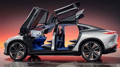 Aehra SUV
