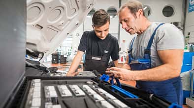 TechnikProfi, Ausbildung, Kfz-Mechatroniker, Corona, Arbeitsplatz TechnikProfi_2022_26_01_1