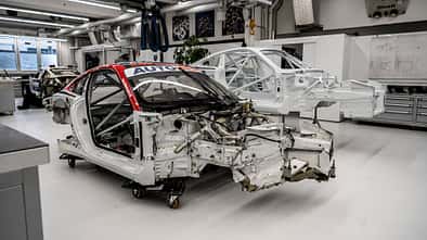Wiederinstandsetzung - Porsche 911 GT3 R - Team Bernhard - Thomas Preining - erstes DTM-Siegerauto