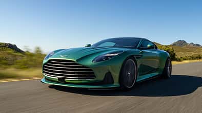 Aston Martin DB12