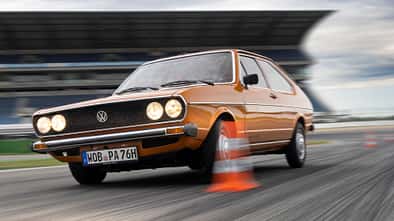 VW Passat B1 Typ 32 1.6 GLS Panamabraun (1977)
