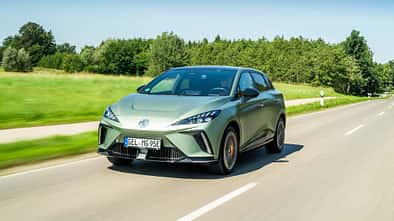 MG4 Electric XPOWER