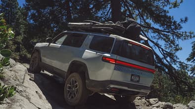 Rivian R1S Elektro-SUV 