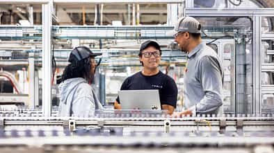 03/2024 Tesla Fabrik Gigafactory Produktion Fremont