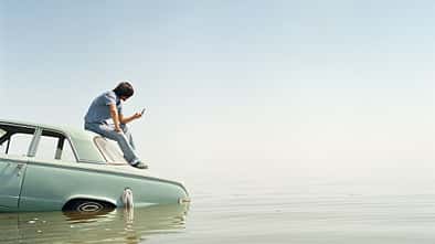 Auto im Wasser
