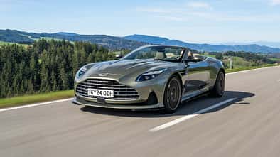 Aston Martin DB 12 Volante