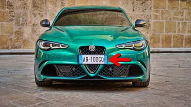 Alfa Romeo Giulia Quadrifoglio 100° Anniversario