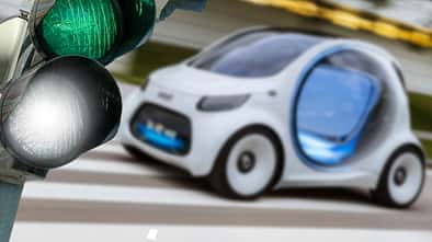 Ampel vierte Leuchte weiß autonome Autos Collage