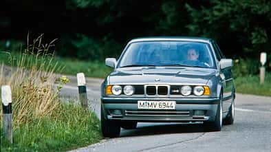 BMW M5 E34 (1988) im Test von auto motor und sport