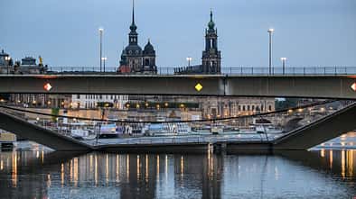 Dresden Carolabrücke 