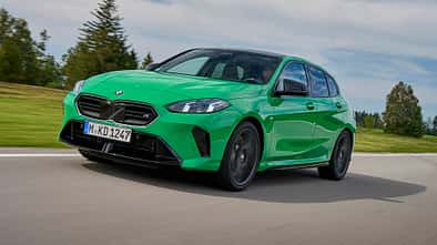 BMW 1er Facelift 2024 (F70), BMW 135 xDrive