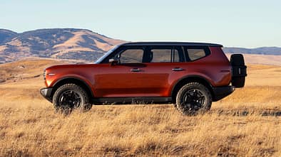 Scout Traveler E-SUV USA