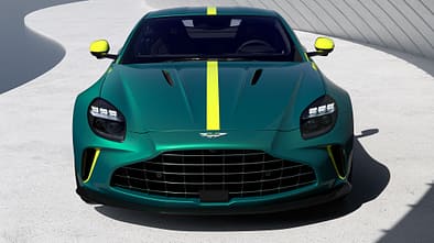 Aston Martin Vantage AMV24