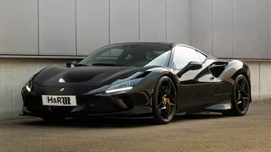 Ferrari F8 Tributo mit H&R Tieferlegungsfedern