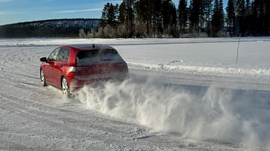 2/2025, VW Golf 4Motion 2025