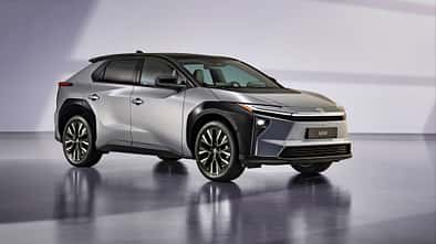 03/2025 Toyota BZ4X Facelift Modelljahr 2025