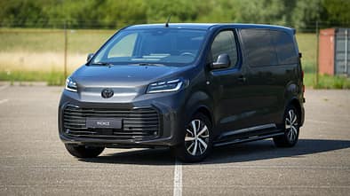 Toyota Proace Worker Stealth