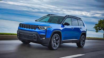 08/2025 Jeep Cherokee Premiere