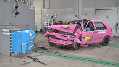 VW Golf II Crashtest Dekra Neumünster 2025