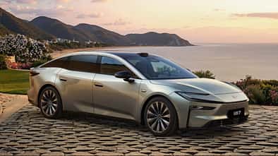 Toyota BZ7 Elektro-Limousine