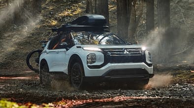 10/2025 Mitsubishi Outlander Trail Edition USA