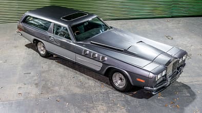 The Beast von John Dodd Oldtimer-Kombi mit Flugzeugmotor