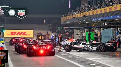 Fernando Alonso - Aston Martin - Formel 1 - GP Abu Dhabi 2025