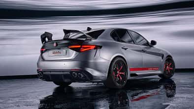 Alfa Romeo Giulia Quadrifoglio Luna Rossa Sondermodell