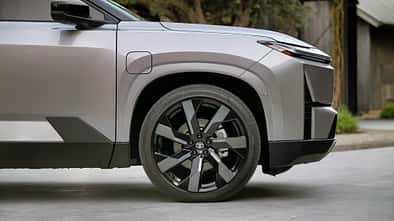 02/2026 Toyota Highlander BEV