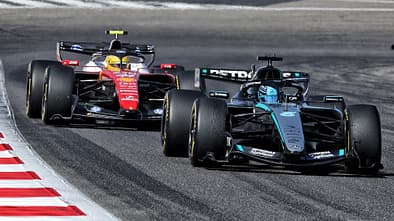 Lewis Hamilton vs. George Russell - Ferrari vs. Mercedes - F1-Test - Bahrain 2026