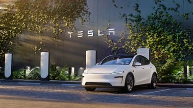 04/2026 BMW iX3 vs. Tesla Model Y