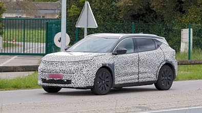 Erlkönig Renault Scenic E-Tech Facelift 