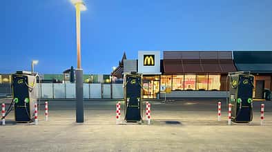 04/2026 EWE Go Ladesäule Schnelllader McDonalds