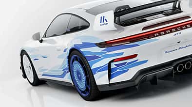 Porsche 911 GT3 (992.2) Artisan Edition Japan