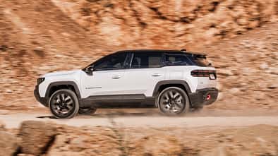 06/2026 Jeep Compass 4xe