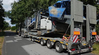 Lkw Schwertransport Polizei