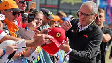 Stefano Domenicali - Fans  - GP England 2026