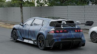 Erlkönig Denza Z9 GT "Xtreme"