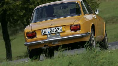 Alfa Romeo 1750 GTV