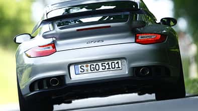 Porsche 911 GT2 RS