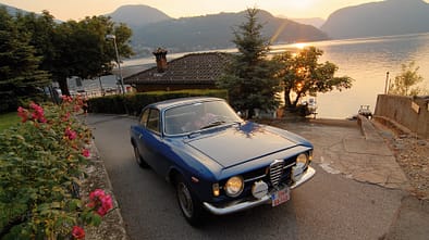 Reise im Alfa Romeo GT 1300 zum Alfa Romeo Jubiläum